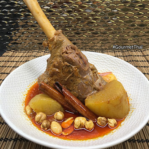 Agneau (ou Poulet ou Boeuf) Mijoté au Curry Massaman